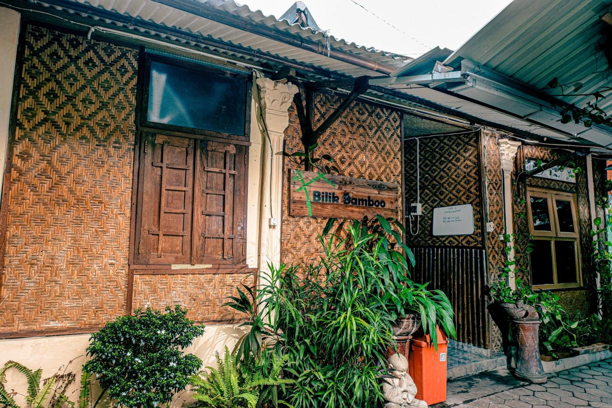 Glory Homestay Yogyakarta Exterior foto